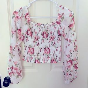 Windsor Floral Smocked Crop Top. NWT.